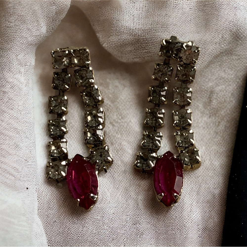 Elegant Vintage Silver and Pink Gemstone Earrings